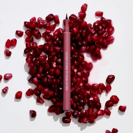GOSH - Here To Stain Lip Pen - Ilgalaikis Lūpų Apvadas Rašiklyje - 008 Ruby Stain - 1ml