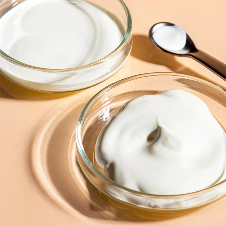 BasicLab - Prevencija ir Antioksidacija - Lengvas Apsauginis Kremas SPF50+ PPD 46,6 - 50ml