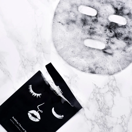 PIBU Beauty - Bubbling Charcoal Mask - Putojanti Lakštinė Kaukė Veidui su Aktyvuota Anglimi - 27ml