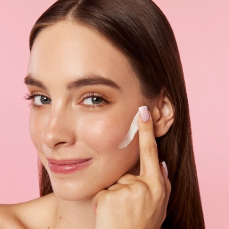 HanGlow - Glow Guard - Daily Priming Sunscreen SPF 50+ - Kasdienis Apsauginis Kremas Nuo Saulės - 50ml