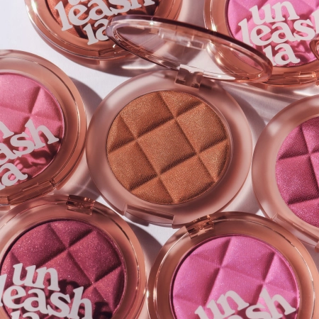 Unleashia - Dough Dough Waffle Blush - Aksominiai Skaistalai - 2 Icy Berry - 7g