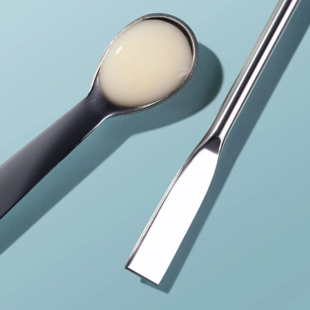 BasicLab - Esteticus - Drėkinimas ir Užpildymas - Serumas su 10 % Trehaloze, 5 % Peptidu ir Hialurono Rūgštimi - 15ml