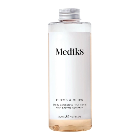 Medik8 - Press&Glow Refill - Tonikas su PHA Rūgštimi ir Eksfoliaciją Aktyvuojančiais Enzimais - Press&Glow Papildymo Buteliukas be Pompos - 200 ml