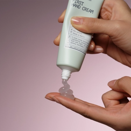 Logically, Skin - First Hand Cream – Drėkinamasis Rankų Kremas – 50 g
