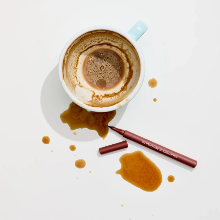 GOSH - Here To Stain Lip Pen - Ilgalaikis Lūpų Apvadas Rašiklyje - 006 Coffee Stain - 1ml
