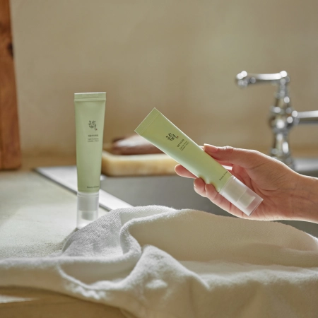 Beauty of Joseon - Light On Serum - Centella + Vita C - Šviesinantis Serumas su Vitaminu C - 30ml