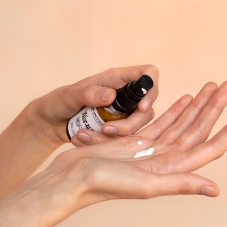 SkinTra - Let Your Skin Feed On - Prebiotinis Maitinamasis Kremas - 50ml