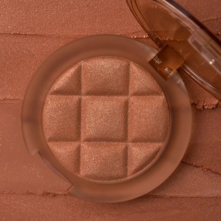 Unleashia – Dough Dough Waffle Blush – Aksominiai Skaistalai – 4 Toasted Crumb – 7g