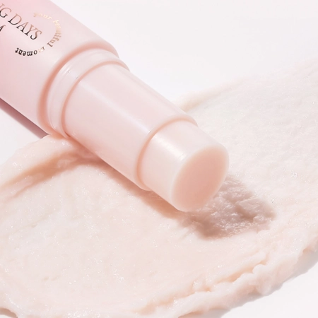 Aperire - Blooming Days Glow Balm - Švytėjimo Suteikiantis Balzamas Pieštuko Formoje - 9,5 g