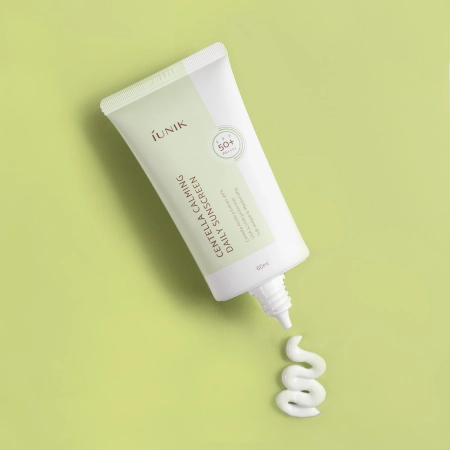 iUNIK - Centella Calming Daily Sunscreen SPF 50+ PA++++ - Apsauginis kremas nuo saulės - 60ml